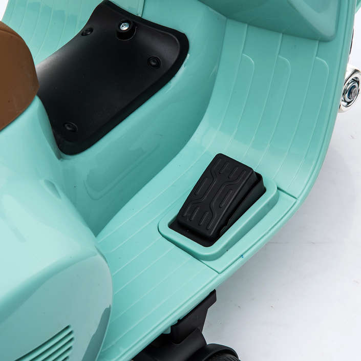 PRINCE TOYS licencirani motor Vespa mini 6V, mint H1