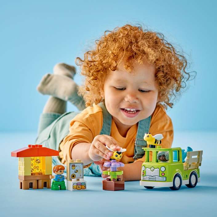 LEGO® DUPLO® 10419 Briga za pčele i košnice