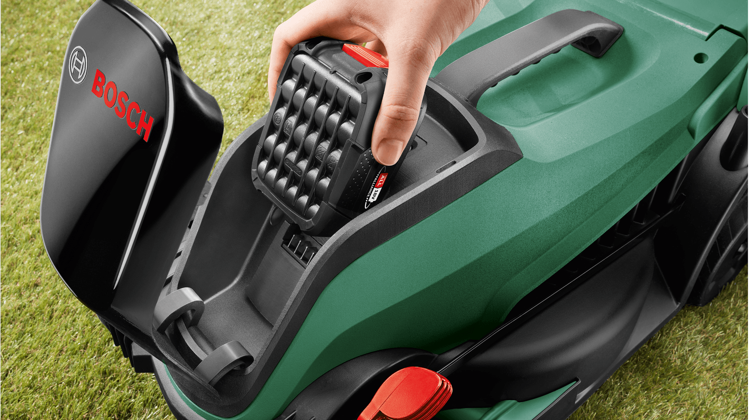 BOSCH aku kosilica citymower 18V-32-300 set sa akumulatorom i punjačem