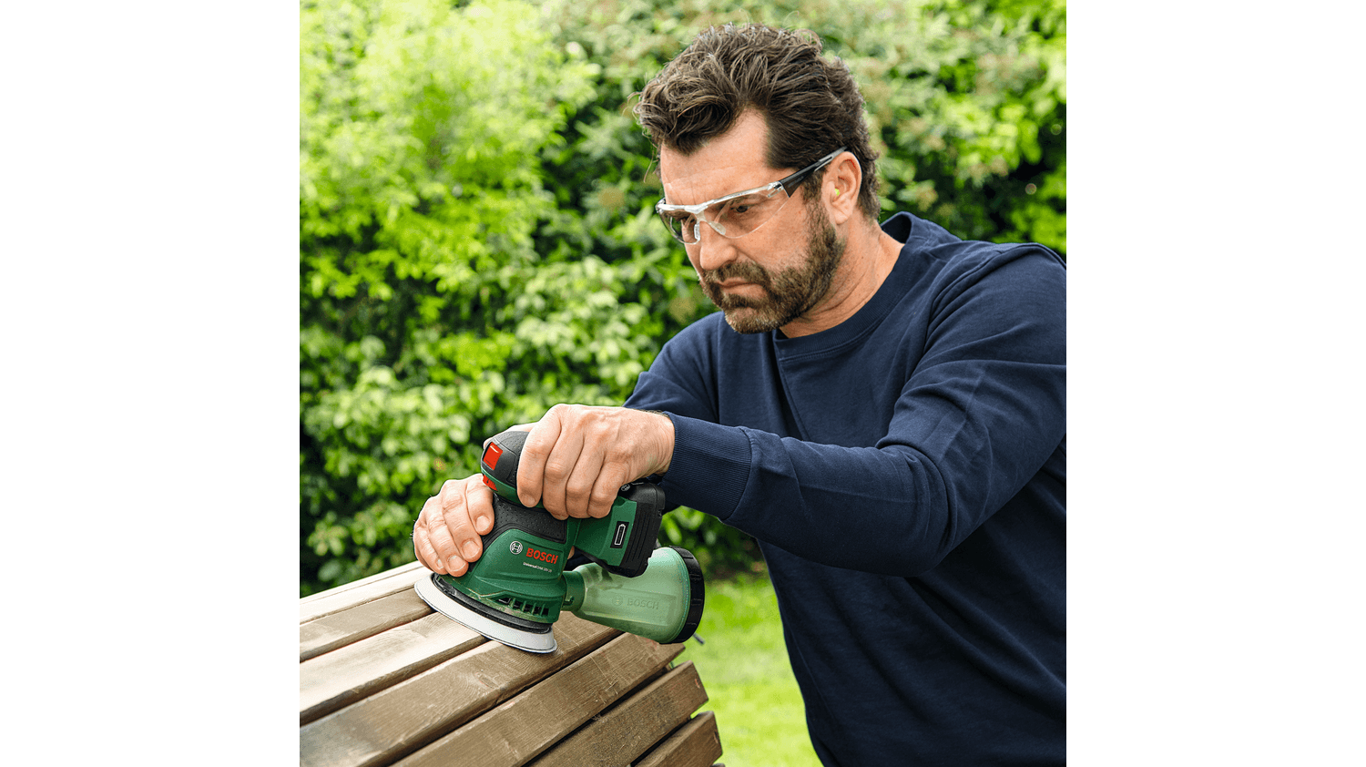 BOSCH aku ekscentarska brusilica universalorbit 18V-20 1xAku 18V 2,0Ah - u setu